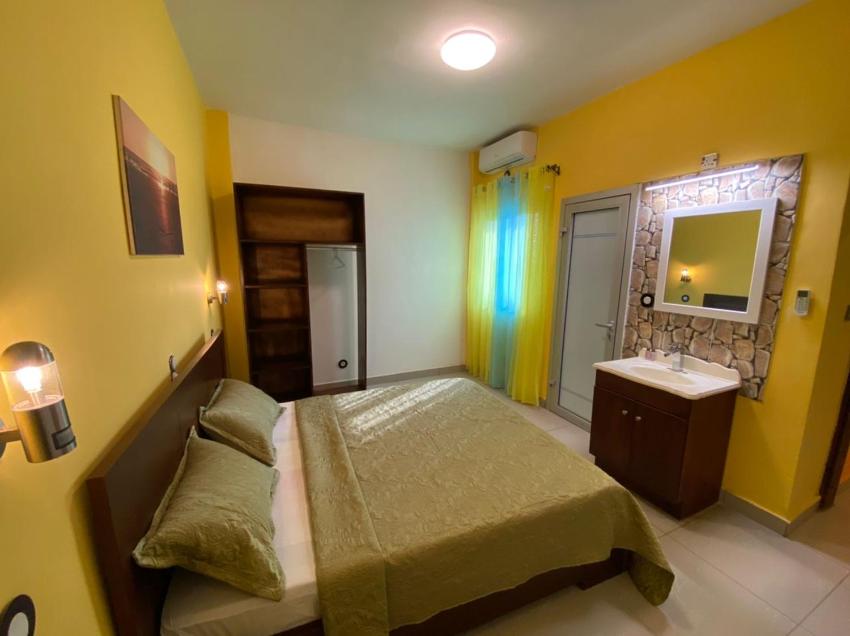 HAPPY RESIDENCES Japoma Stadium