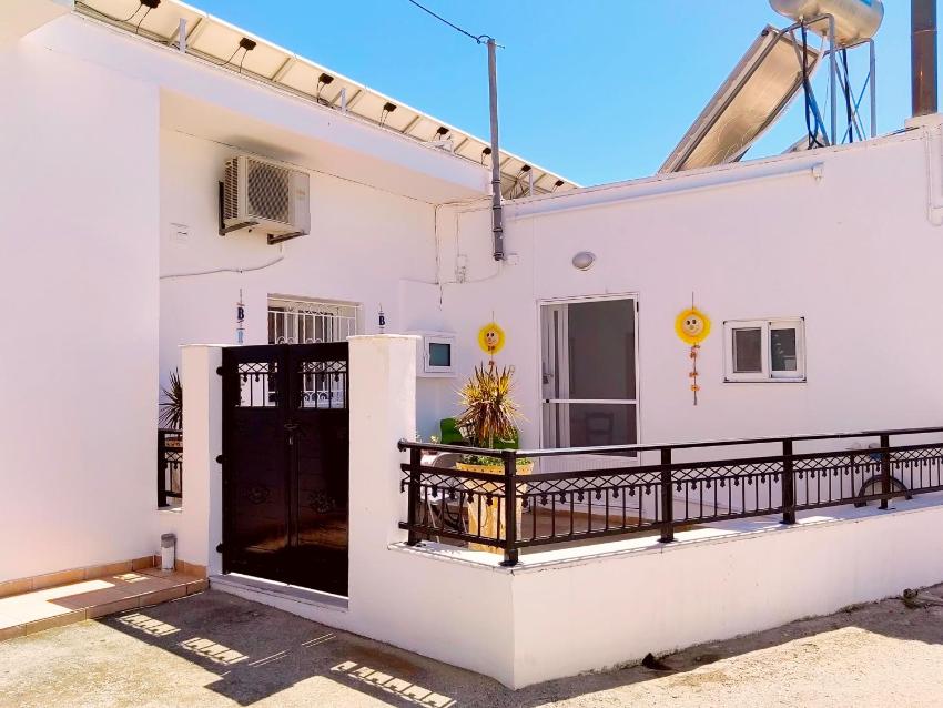A fully equipped house nearby the beach !!!