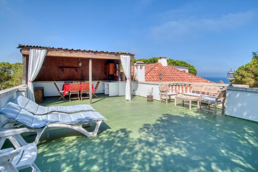 Apart con terraza y vistas al mar