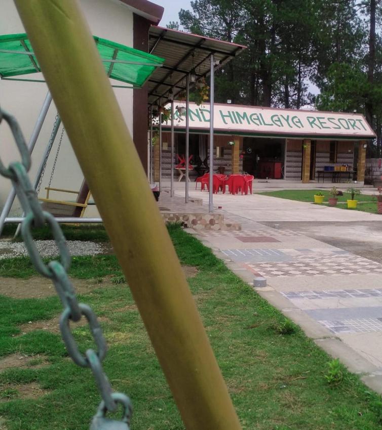 Anand Himalaya Resort