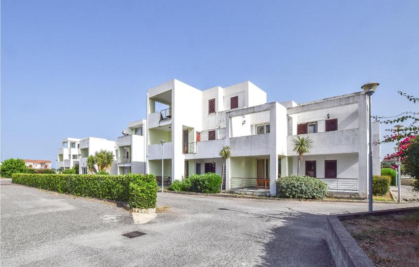 Stunning apartment in Isca Marina with 1 Bedrooms