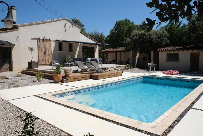 LS4-349 Jolie maison de vacances avec piscine privée au pied du VENTOUX, à Pernes les Fontaines – 10 per