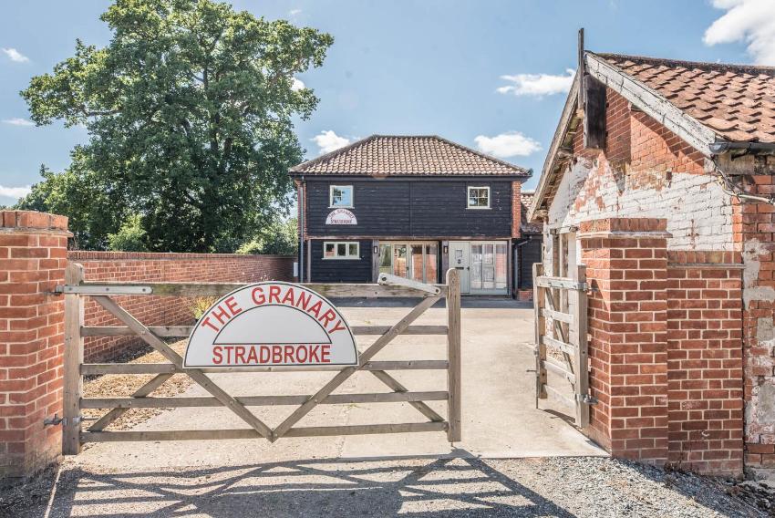 The Granary at Red House Farm