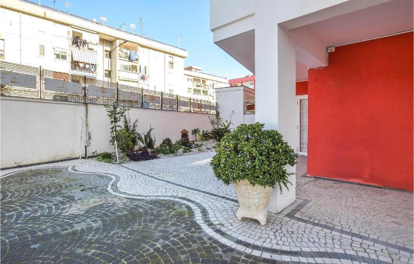 Amazing home in Volla with WiFi and 3 Bedrooms