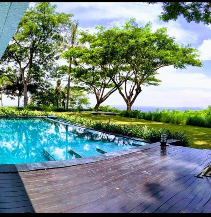 VillaL2 Batu Layar Hill Senggigi Lombok, Indonesia