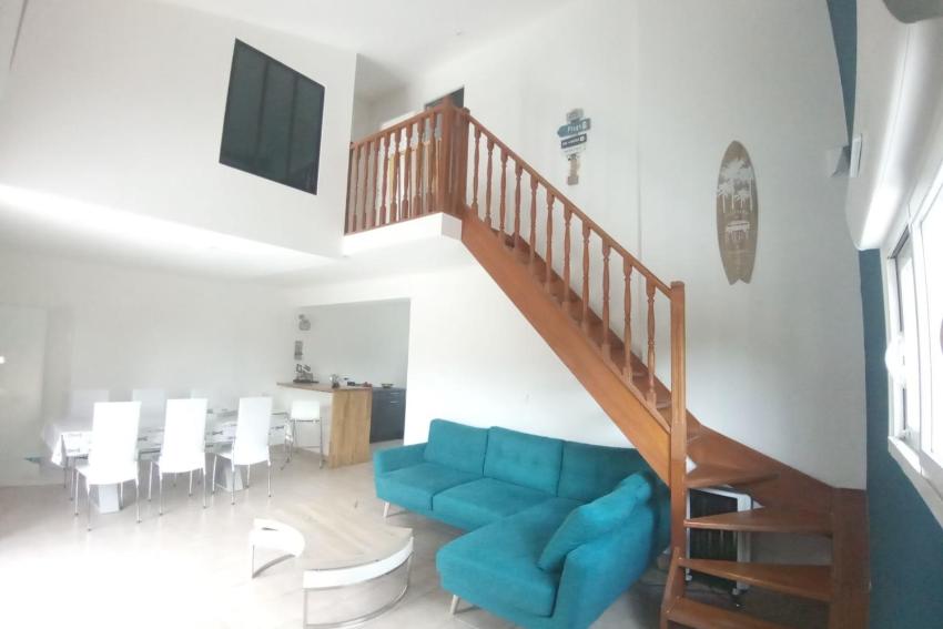 Duplex for 7 with TERRACE near the SEA