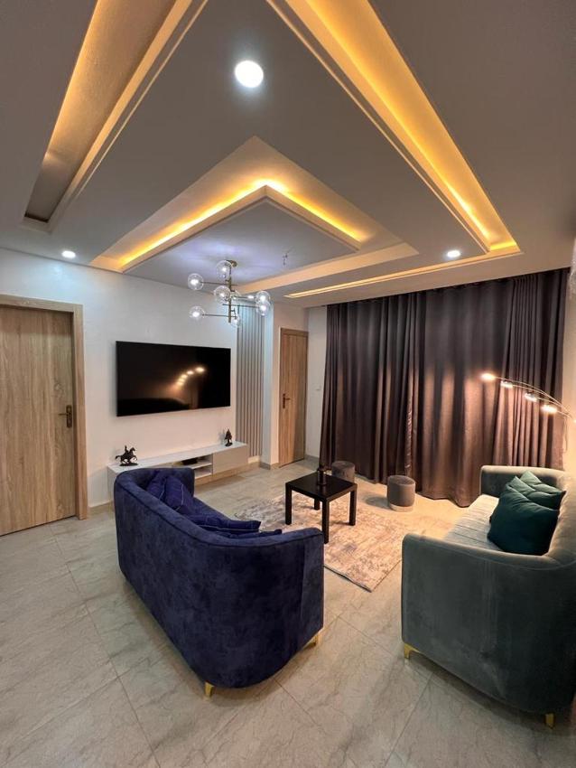 Luxury 3 bedroom flat with pool at Kingsland Lekki
