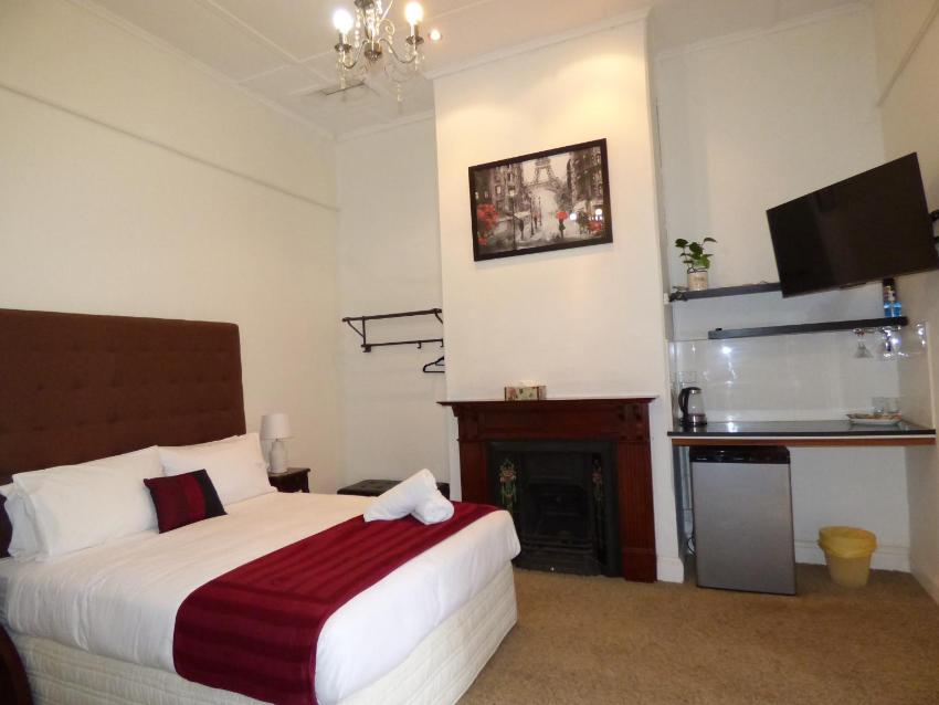 York Accommodation at Spooky Hall