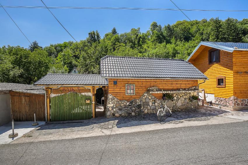 Holiday Home Fairytale - Happy Rentals