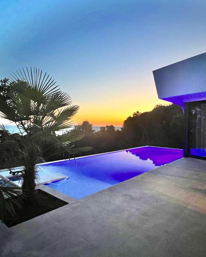 Luxury modern villa Luna
