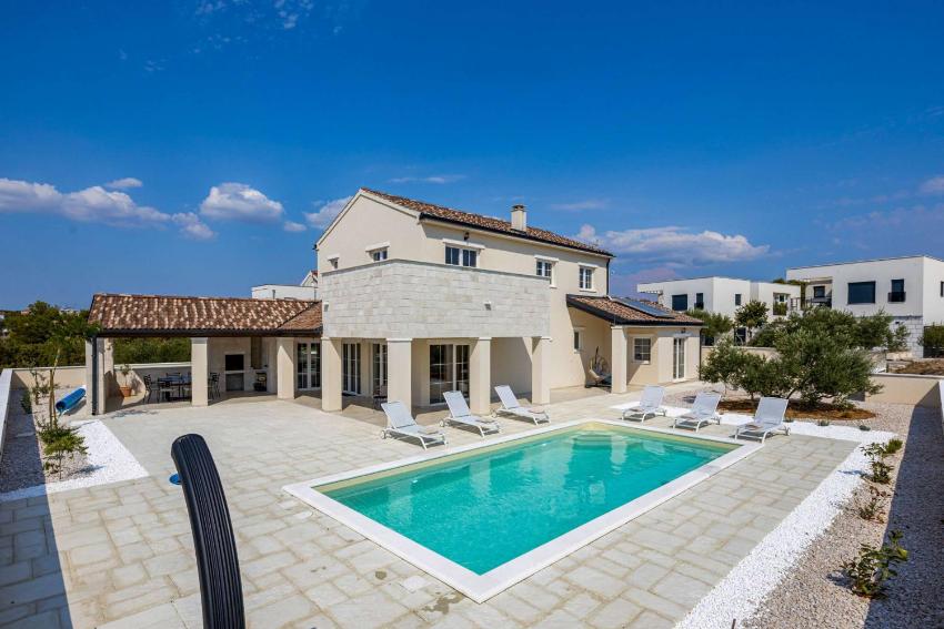 Beautiful Villa Stina Murter