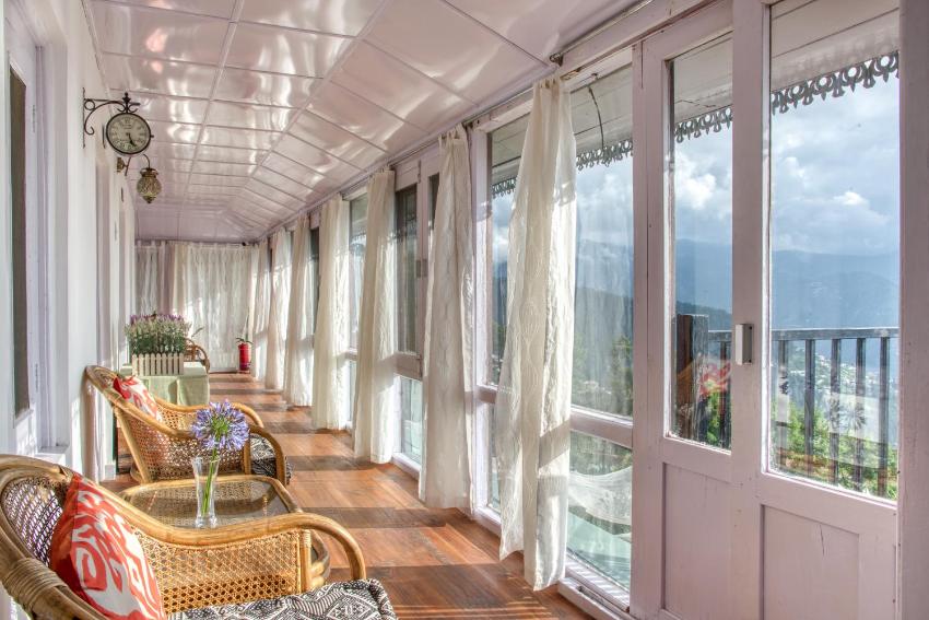 Bara Bungalow Thanedhar Estate