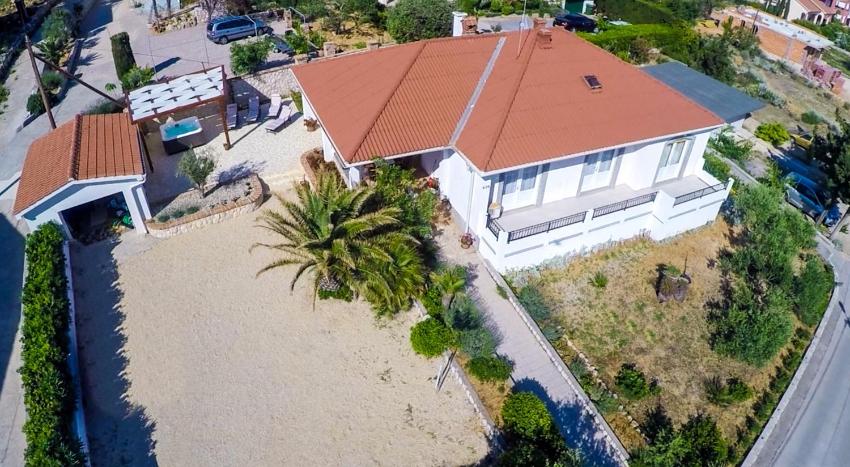 Seaside holiday house Barbat, Rab - 13806