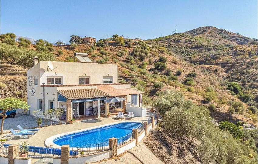 Beautiful home in Arenas with Outdoor swimming pool, Swimming pool and 4 Bedrooms
