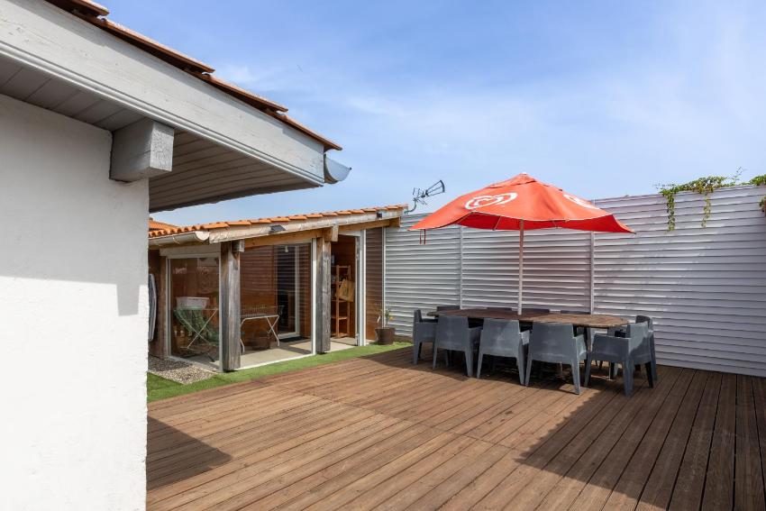 Tarnos petit studio sur propriété