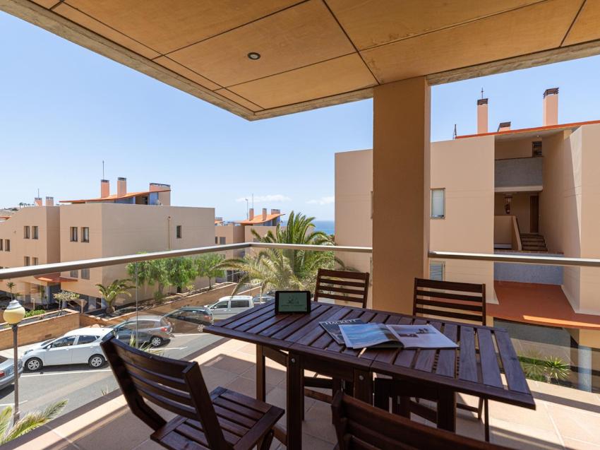 Apartamento con terraza y piscina 500m Playa de Esquinzo
