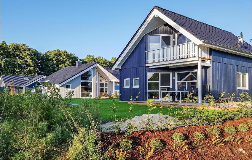 Amazing home in Krems II-Warderbrck with 3 Bedrooms, Sauna and WiFi