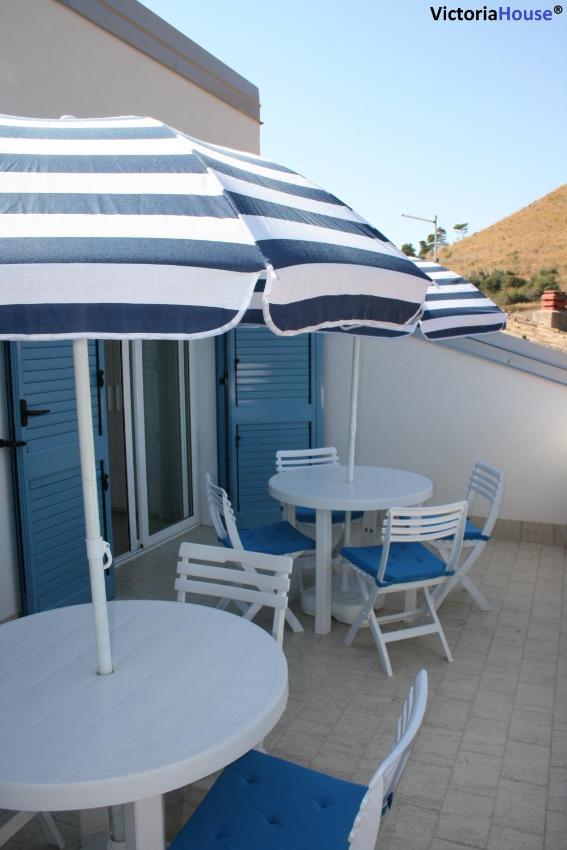 Victoria House Scopello