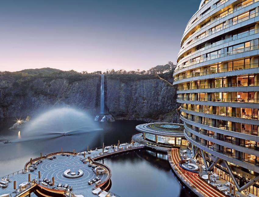 InterContinental Shanghai Wonderland, an IHG Hotel