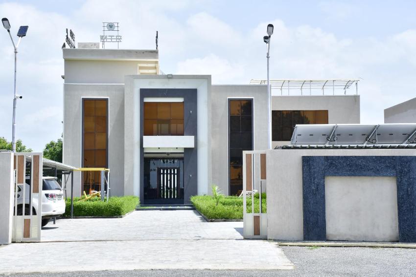 MTR Hotel and Resorts