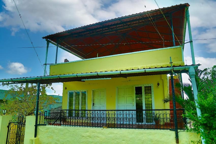 Saaral resort valparai