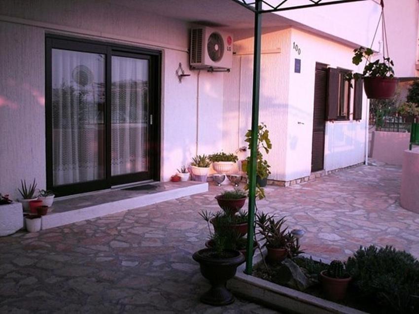 Apartments and rooms by the sea Brodarica, Sibenik - 15466