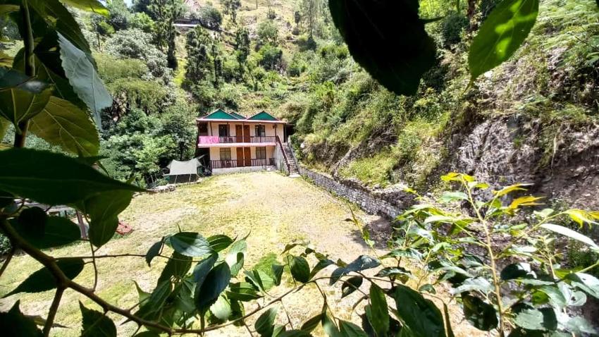 Snow drop home Shimla