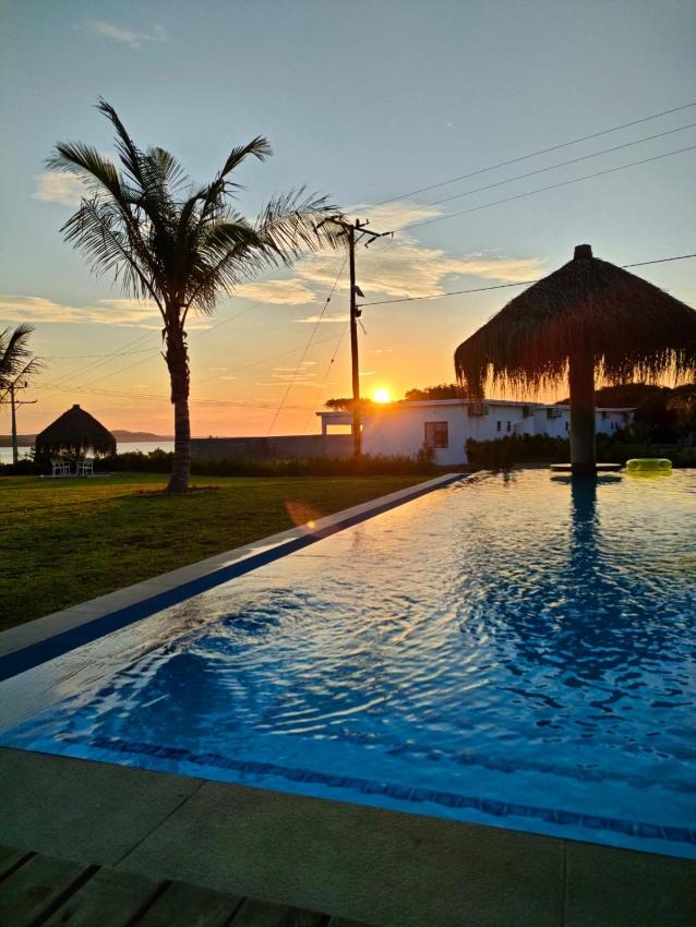 Casa Lagoa Luxurious Villa in Mozambique Bilene