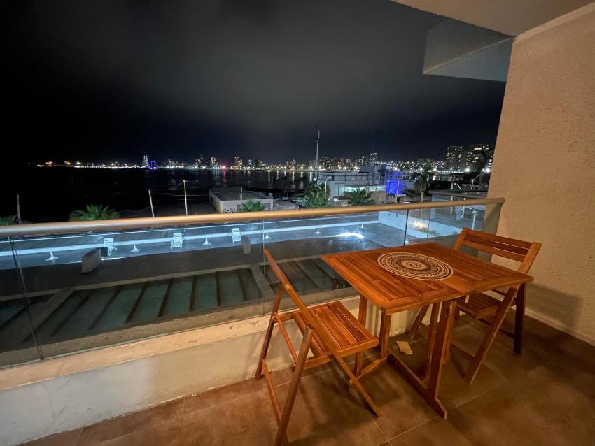 Nautilus Vista al mar