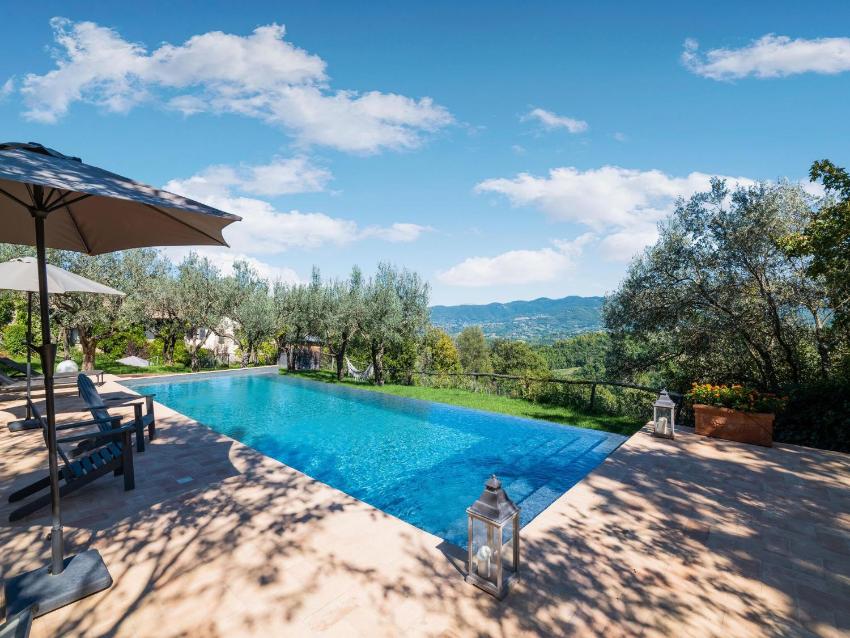 Beautiful villa in Narni with private pool
