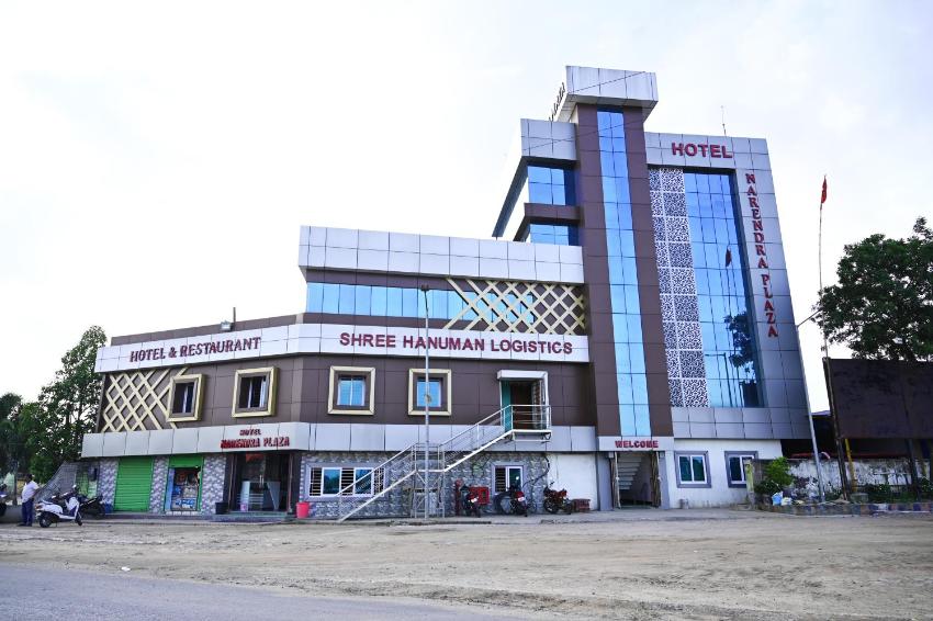 Hotel Narendra Plaza