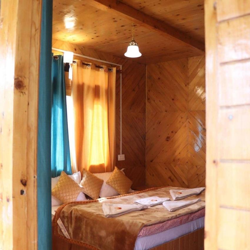 Serenity Wooden Cottage