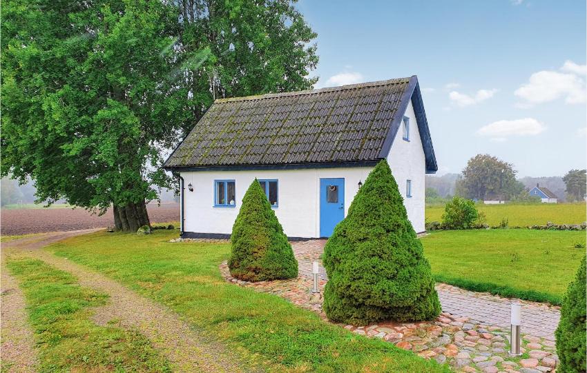 Beautiful home in Hrby with 2 Bedrooms