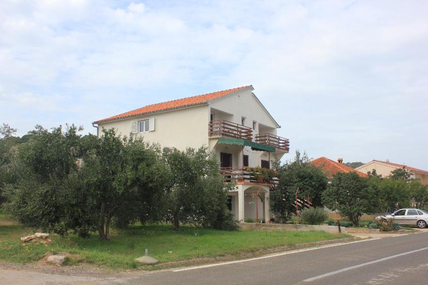 Apartments with a parking space Kraj, Pasman - 8502