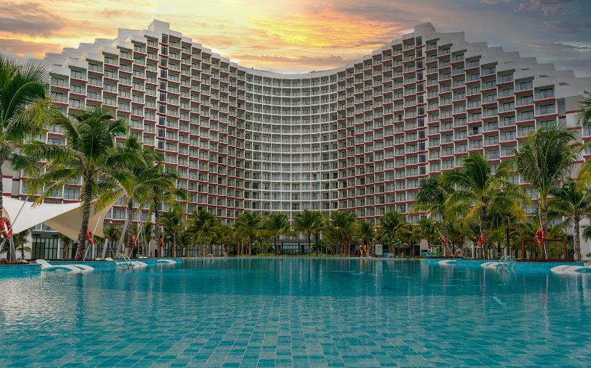 Rosemary Home at Bai Dai Beach Nha Trang - Seaview Condo near Int't Cam Ranh Airport