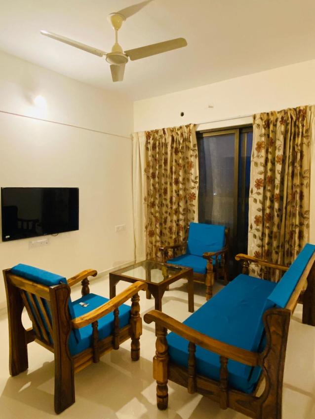 Humming Bird - Service Appt - 2 BHK