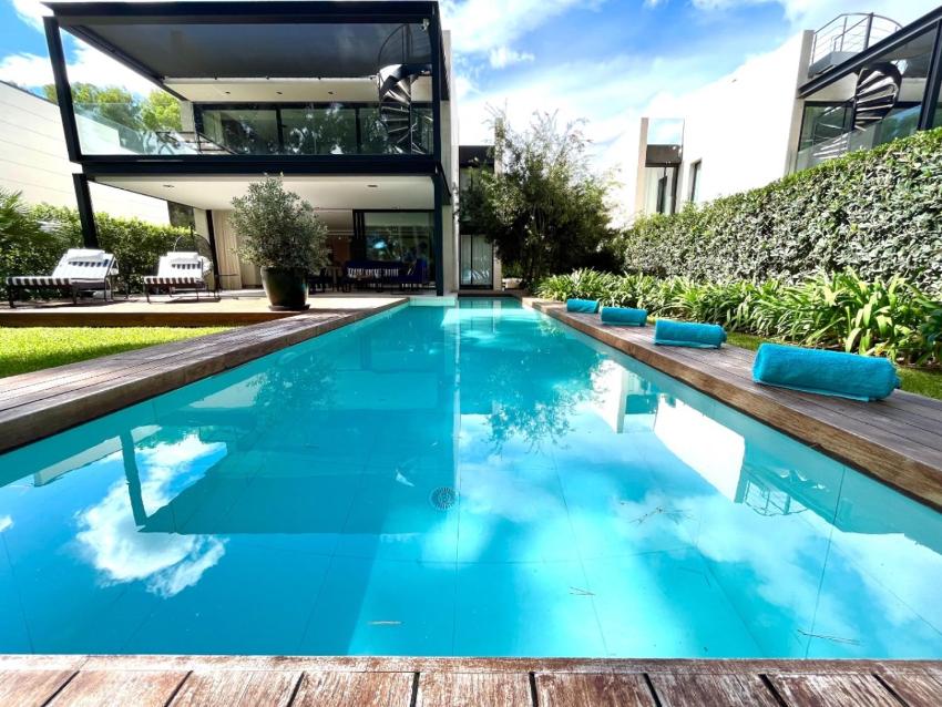 Luxury apartments ,primera línea de playa