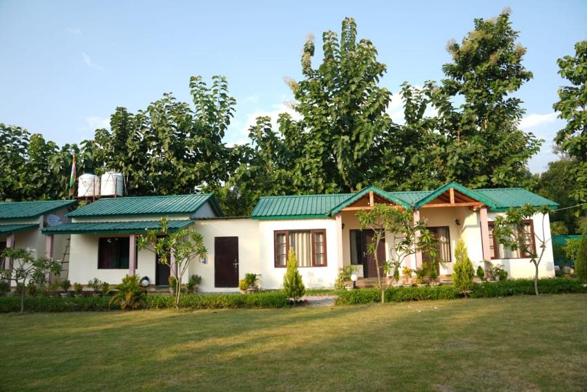 Corbett Mid Forest House Baakhei