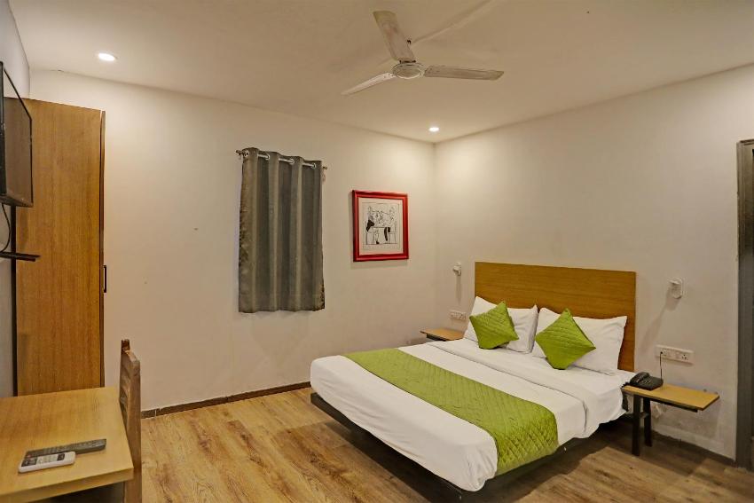 Hotel Admire Inn "Near Atal Chowk, Sector 15, Vasundhara"