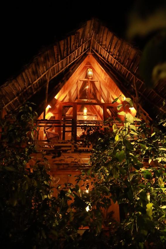 Cinnamon Paradise Nest Room