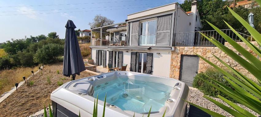 House Come and relax