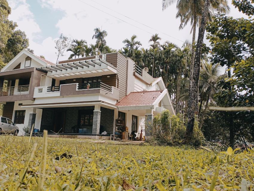 Makkihaali Stay Horanadu