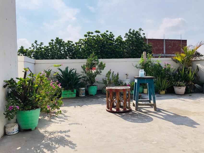 Cheerful 2 bedroom at private roof top