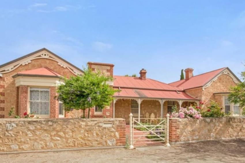 Thornbury House - Historic Homestead in the Heart of Goolwa