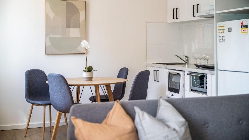 Sunshine Retreat Villa 8