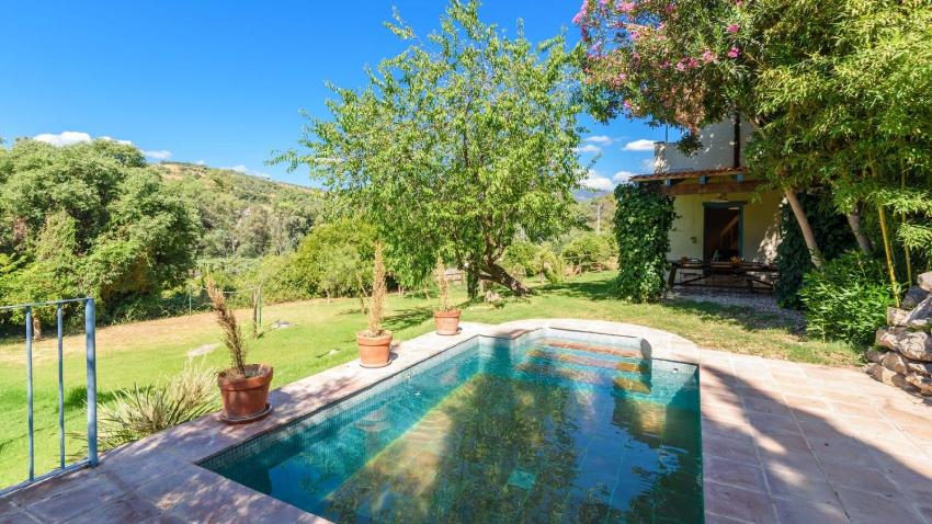 Casa Naranjos Tolox by Ruralidays