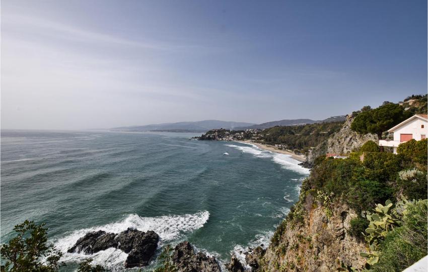 Amazing apartment in SIBARI with WiFi and 2 Bedrooms