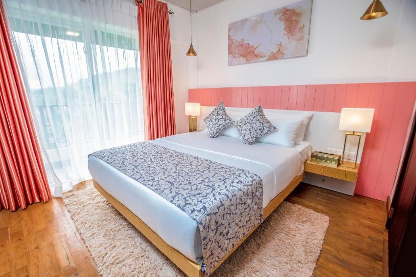 The Breeze Luxury Apartment