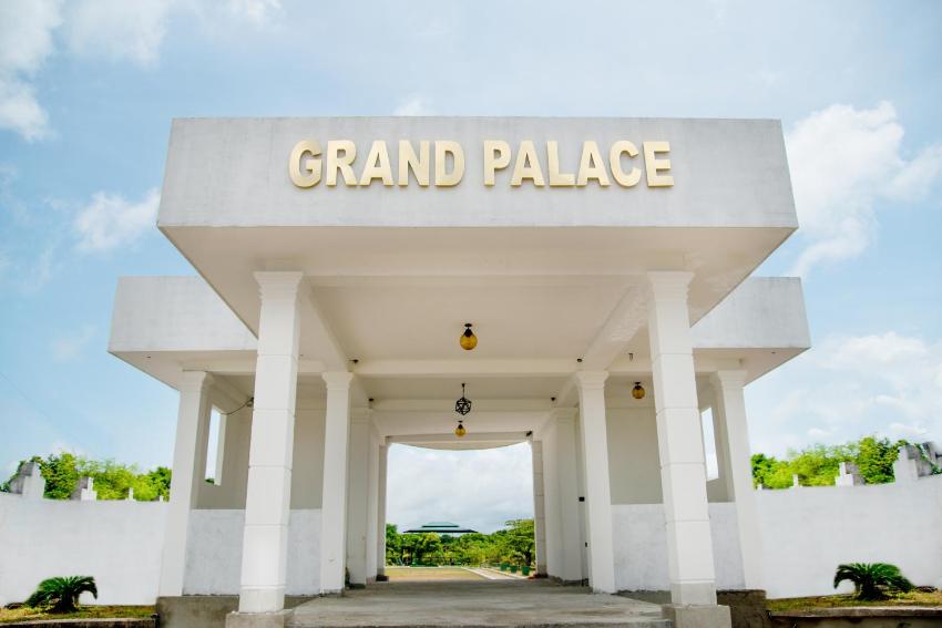 Grand Palace Boutique Hotel