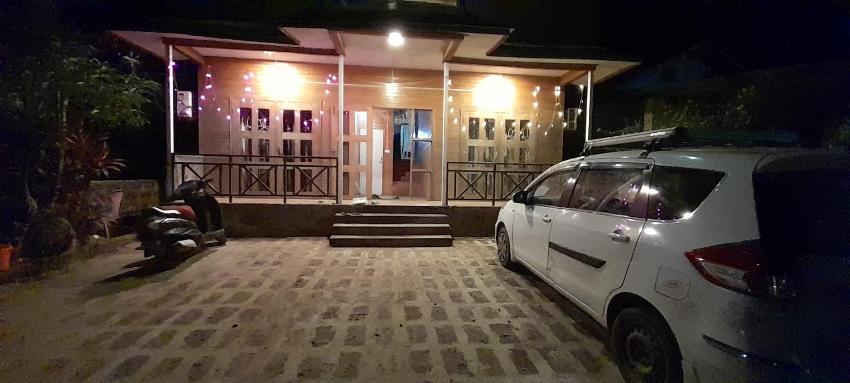 The Woods Beach House